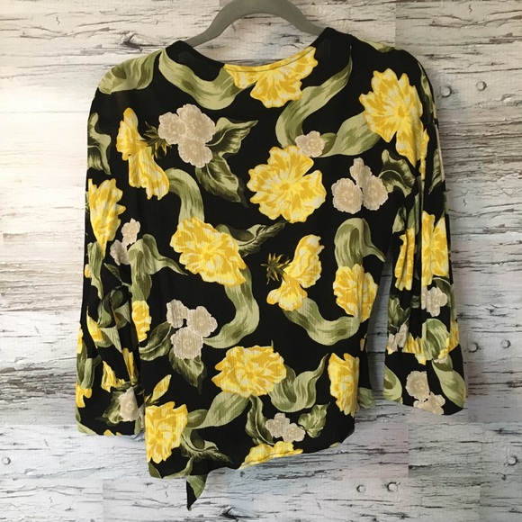 Zara Black/Yellow Floral Wrap Top - Picture 2 of 7